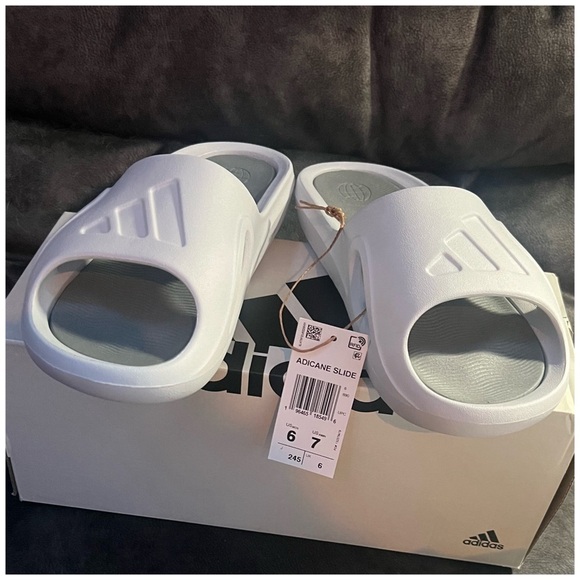 Adidas •  Unisex Eco Adicane Slide Sandals • Dash Grey - Picture 9 of 9